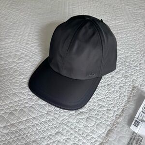NWT Alo Yoga Satin Off-Duty Baseball Cap Black Adjustable Hat One Size